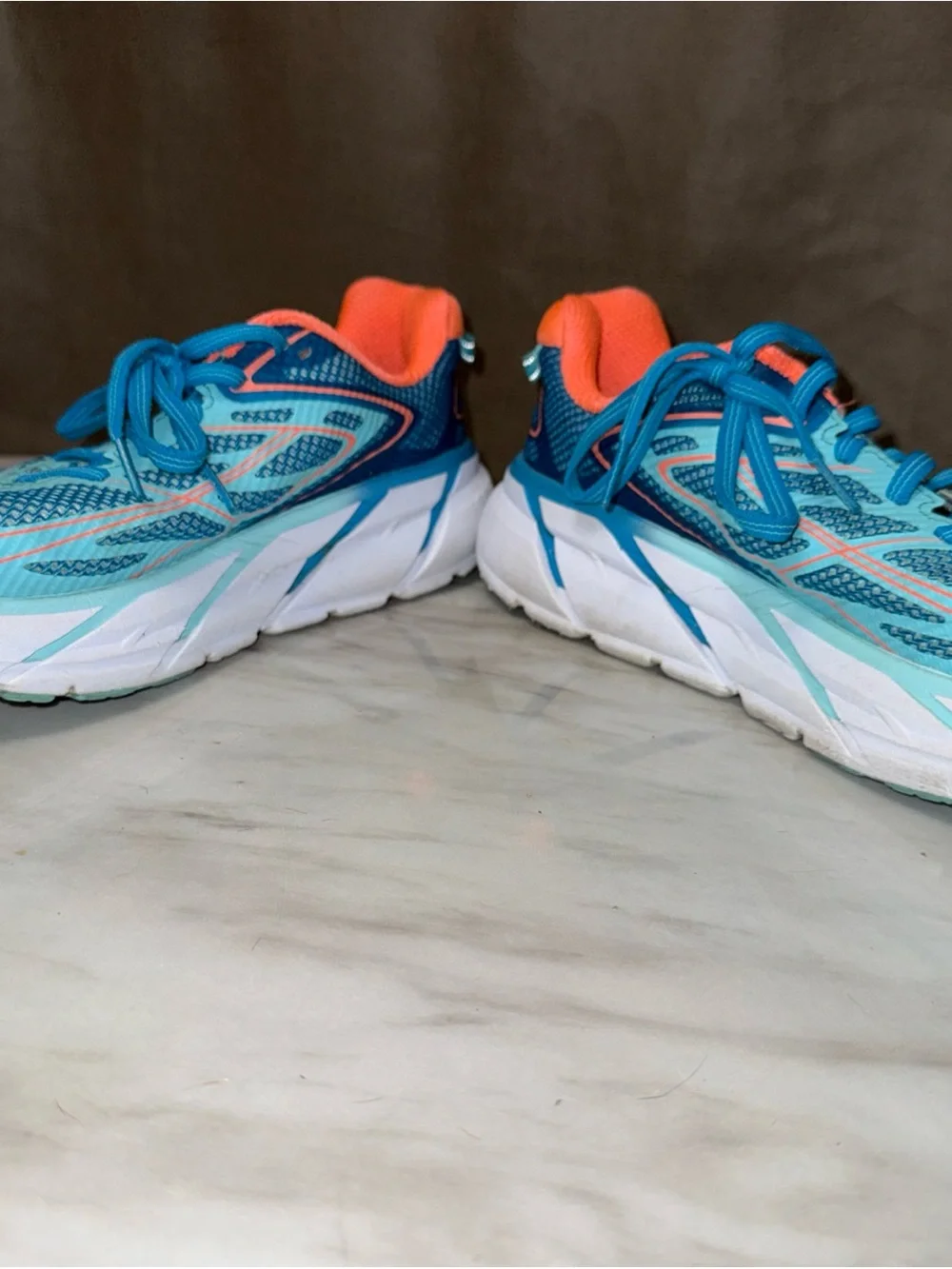Hoka one clifton